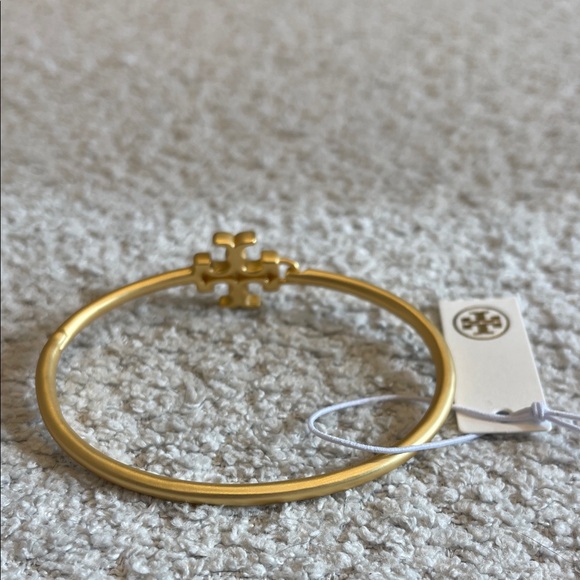 NWT Tory Burch Icon Hinged Cuff - Picture 2 of 3